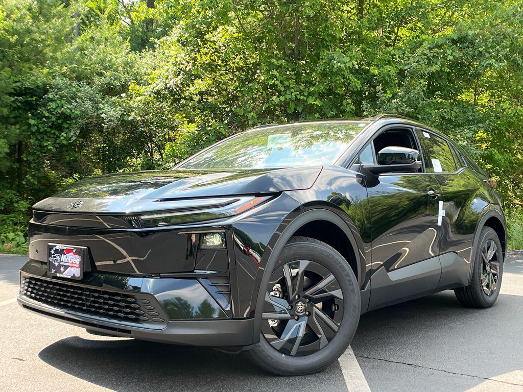 New 2026 Toyota C-HR SE
