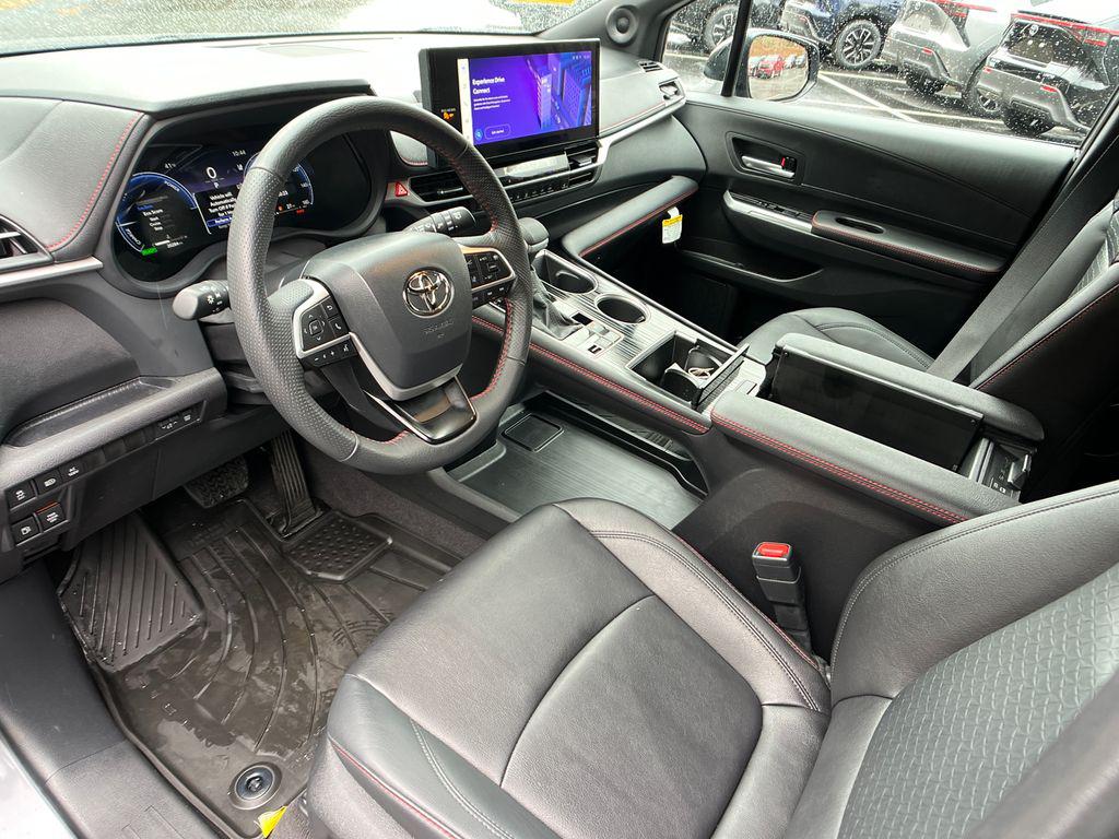 TOYOTA SIENNA - 10