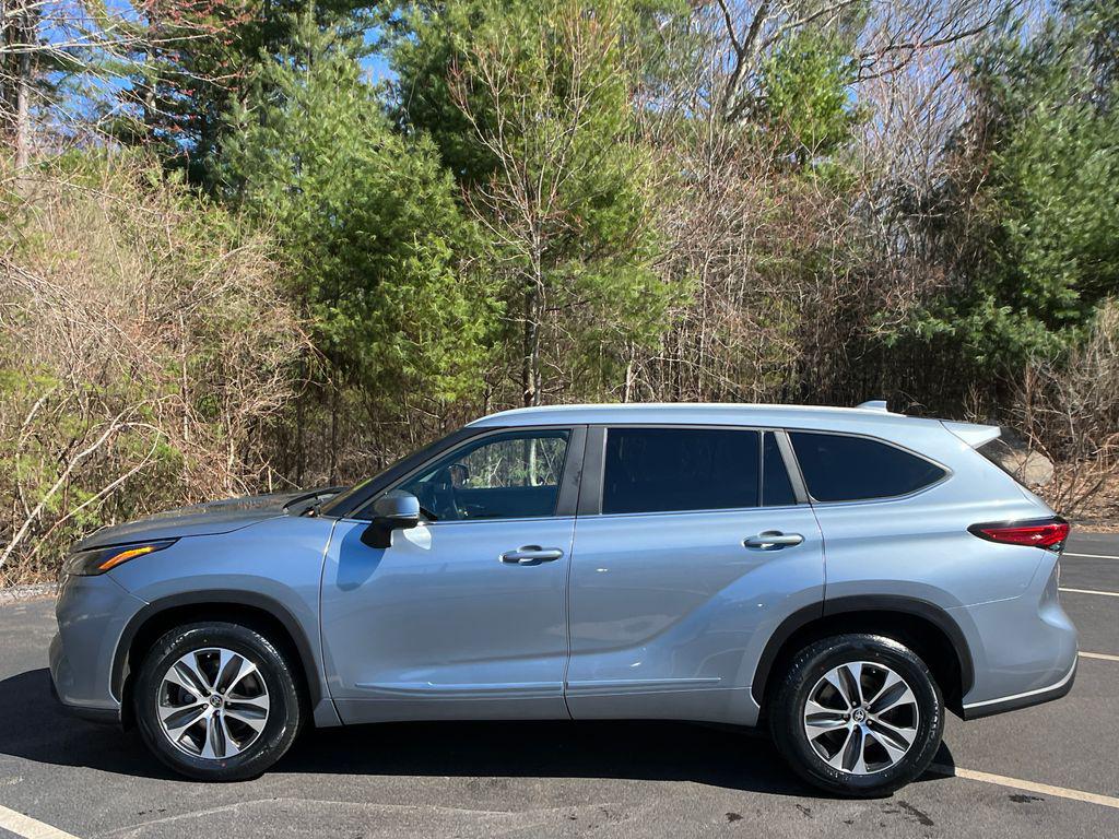 TOYOTA HIGHLANDER - 2