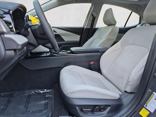 صورة مصغرة 16 لـ 2025 Toyota CAMRY XLE