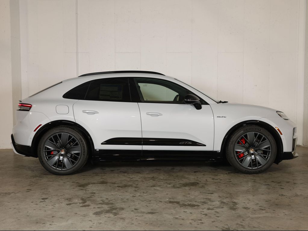 2026 Porsche MACAN MACAN ELECTRIC GTS 照片 9