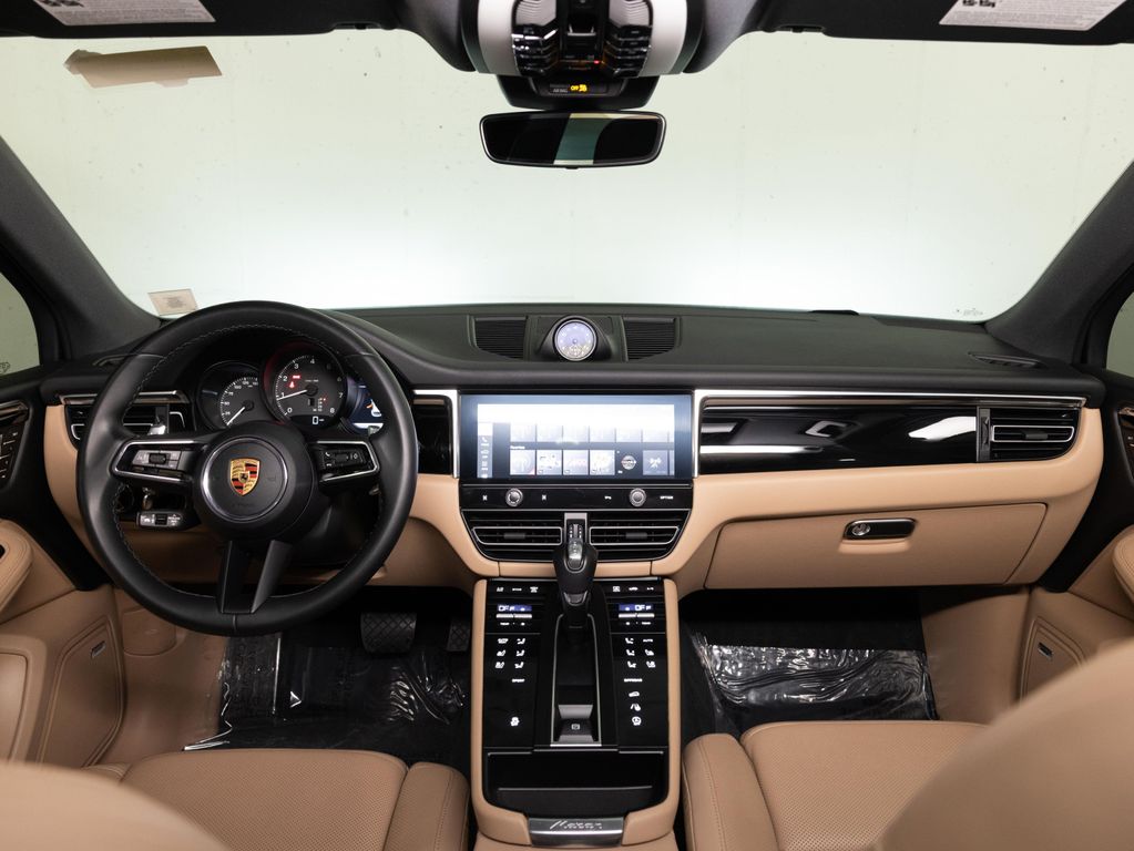 صورة مصغرة 19 لـ 2023 Porsche MACAN
