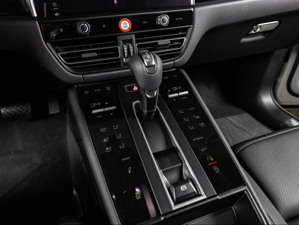 2026 Porsche MACAN 缩略图 30