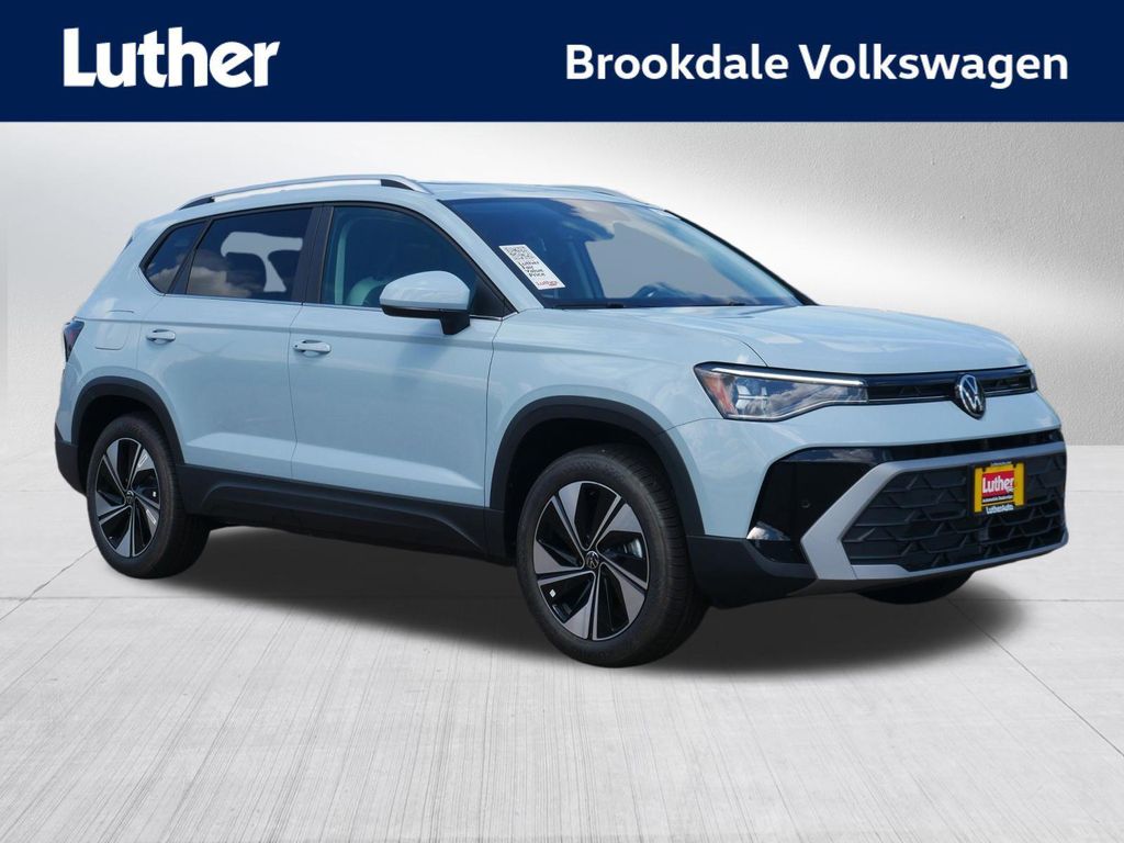 New 2026 Volkswagen Taos SE