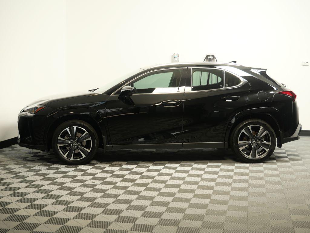 2024 Lexus UX 250H BASE — фото 5
