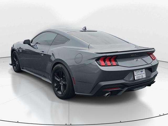 صورة 5 لـ 2025 FORD MUSTANG GT