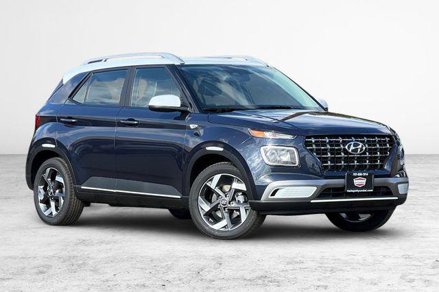 New 2026 Hyundai VENUE SEL w/Two-Tone Roof