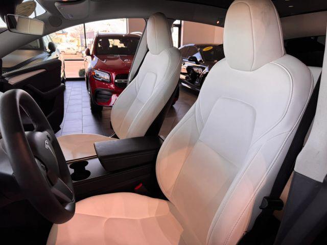 TESLA MODEL Y LONG RANGE - 10