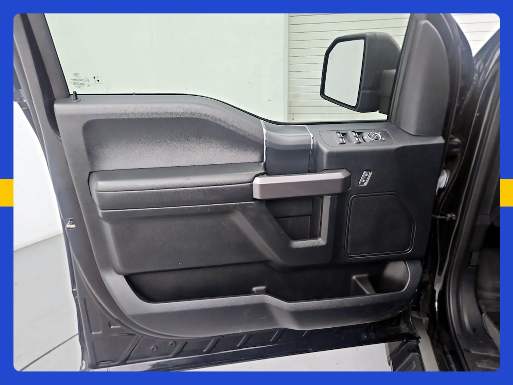 صورة مصغرة 15 لـ 2020 FORD F-150 XLT