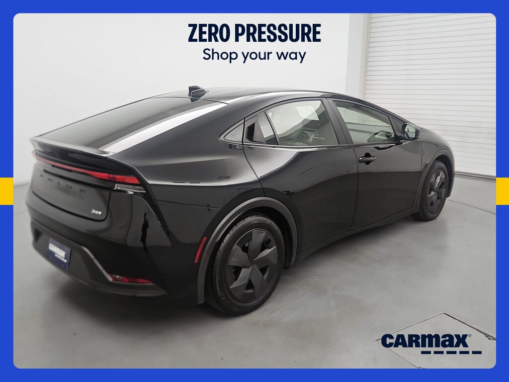 2026 Toyota PRIUS LE — фото 6