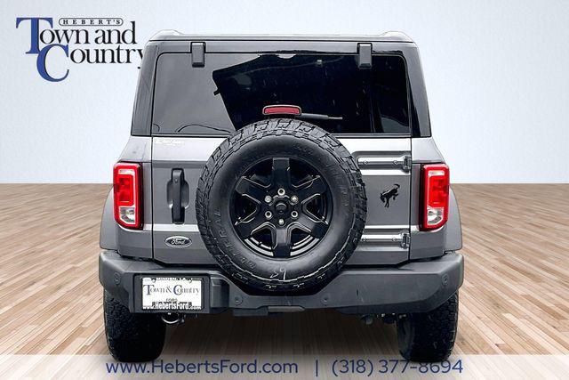 FORD BRONCO - 4