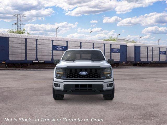 صورة 6 لـ 2026 FORD F-150 STX