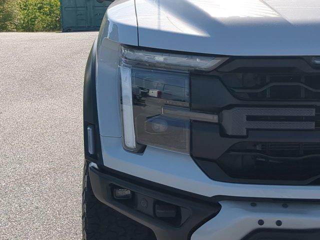 FORD F-150 RAPTOR - 8