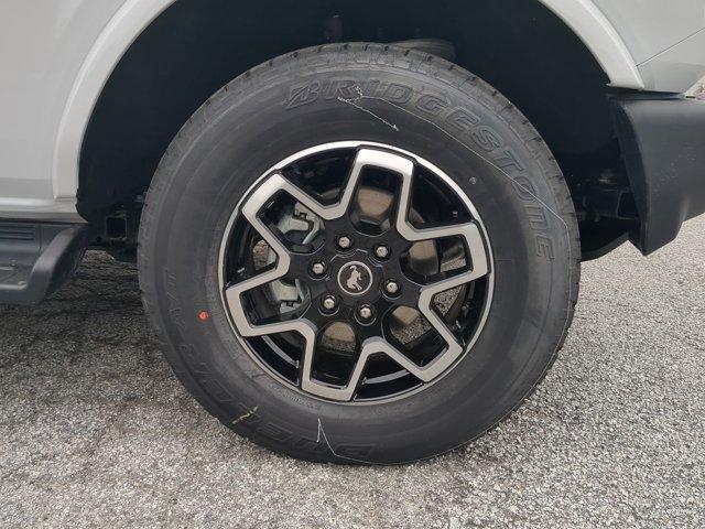 FORD BRONCO - 9