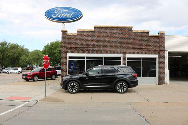 New 2026 Ford Explorer Platinum
