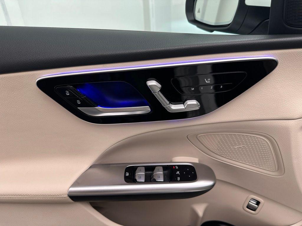 صورة مصغرة 25 لـ 2025 Mercedes-BENZ C-CLASS