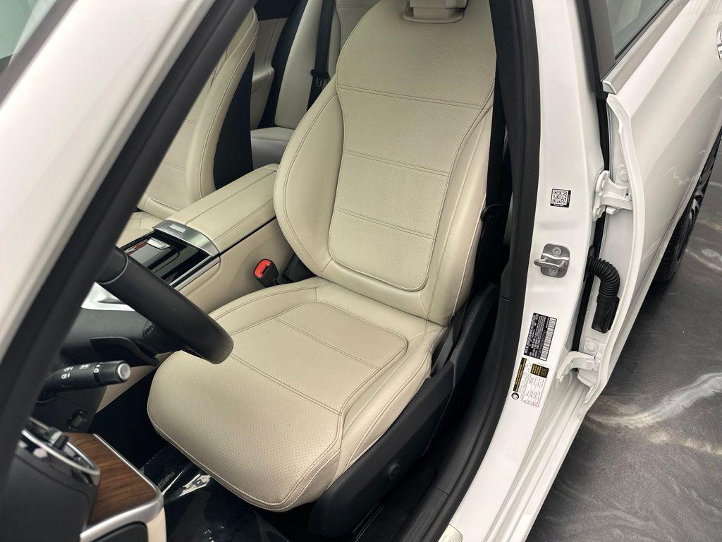 صورة مصغرة 15 لـ 2025 Mercedes-BENZ C-CLASS