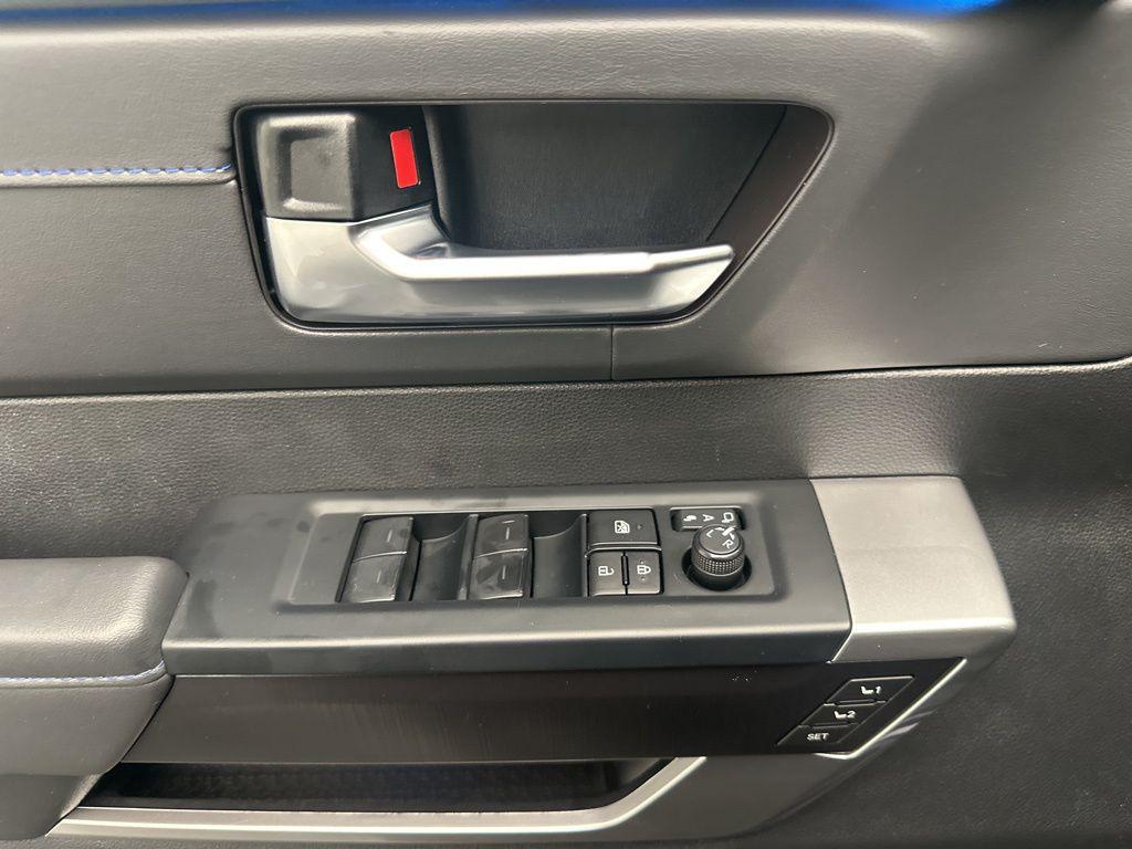 2023 Toyota TUNDRA PLATINUM — миниатюра 26