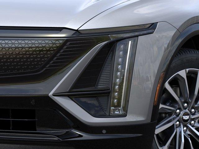 2027 Cadillac LYRIQ SPORT — фото 10