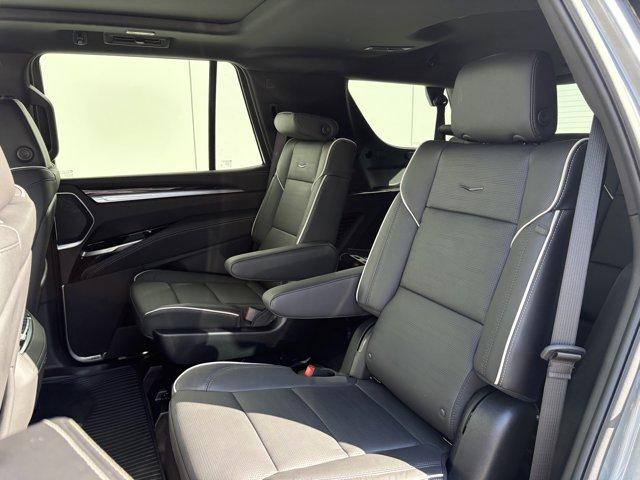صورة 13 لـ 2026 Cadillac ESCALADE 4WD LUXURY