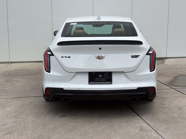 2026 Cadillac CT4-V BLACKWING 照片 8