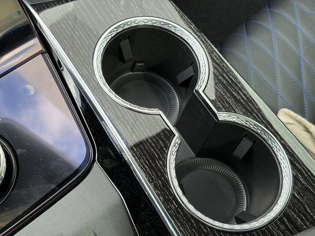 2026 Cadillac ESCALADE IQL SPORT — миниатюра 30