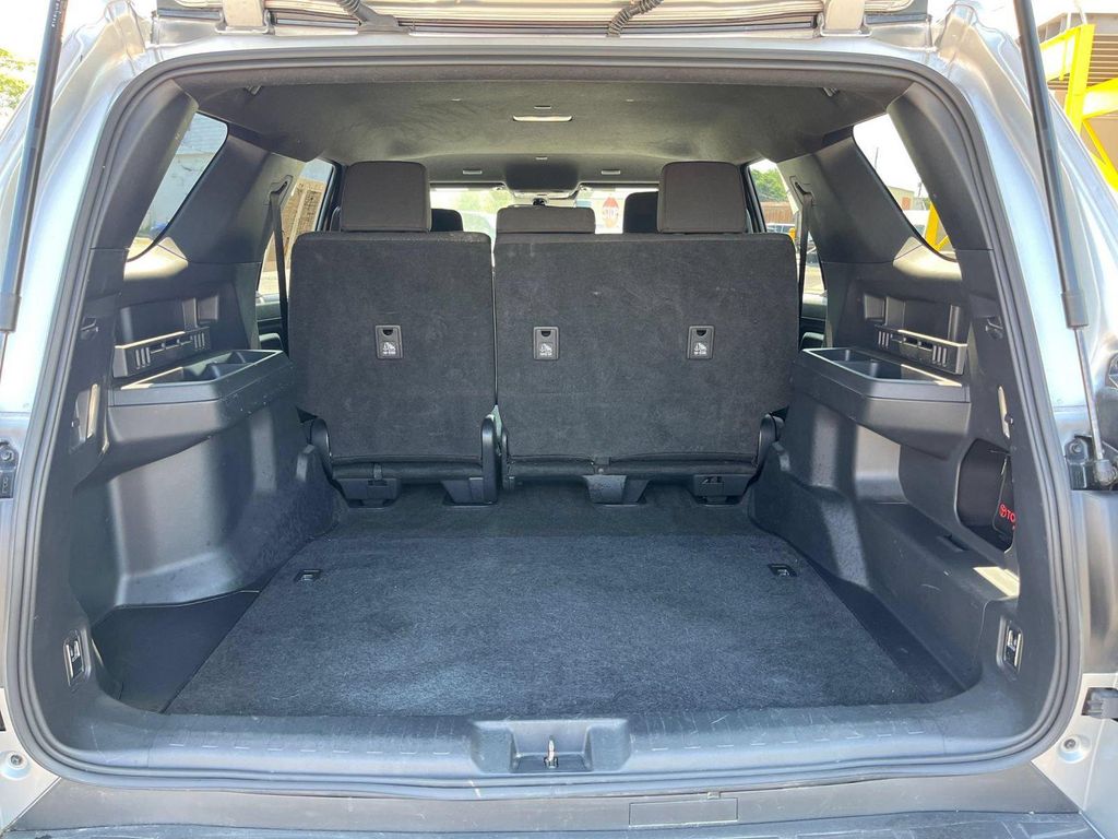 صورة مصغرة 31 لـ 2025 Toyota 4RUNNER SR5