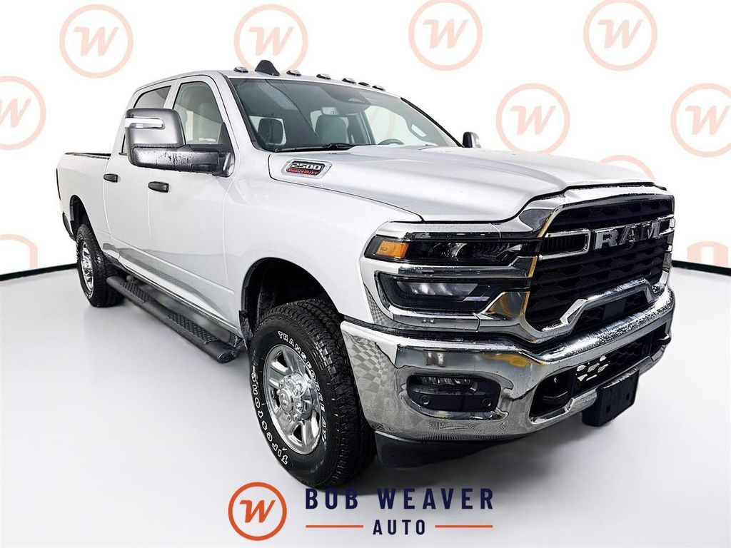 New 2026 RAM 2500 Tradesman Crew Cab 4x4 6'4' Box