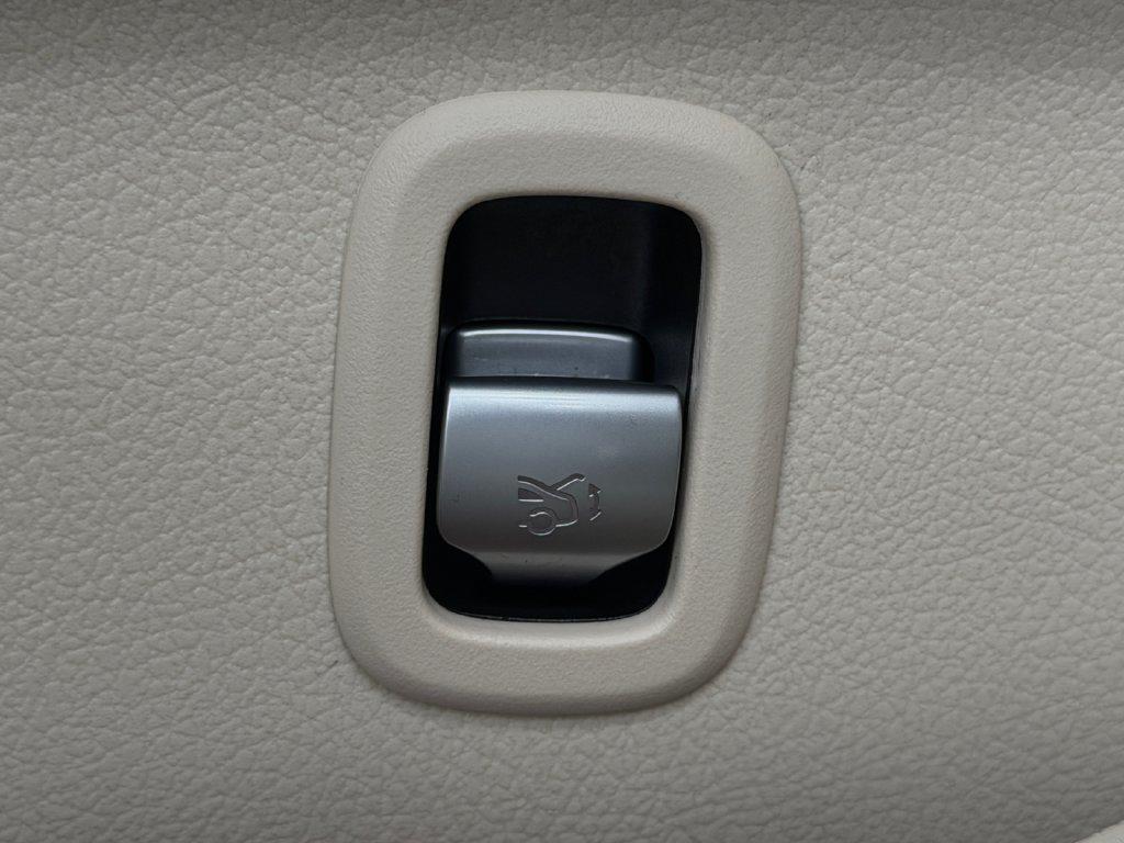 2023 Mercedes-BENZ C-CLASS 缩略图 42