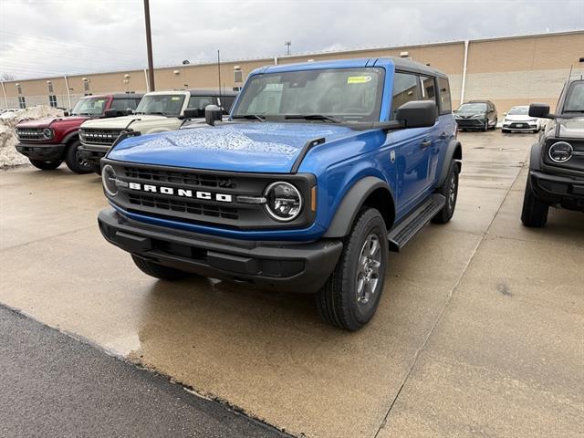 FORD BRONCO - 3