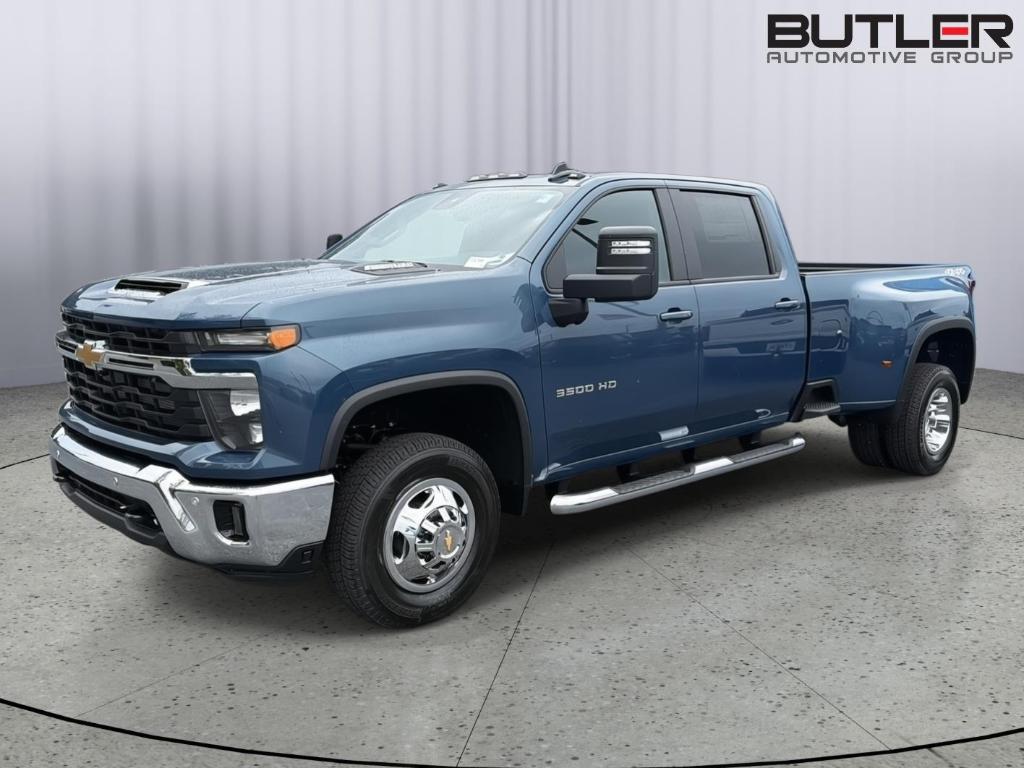 New 2026 Chevrolet Silverado 3500 LT