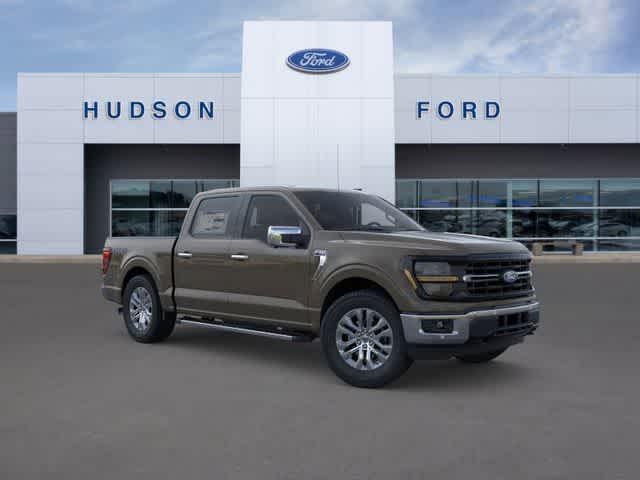 2026 FORD F-150 XLT — фото 7
