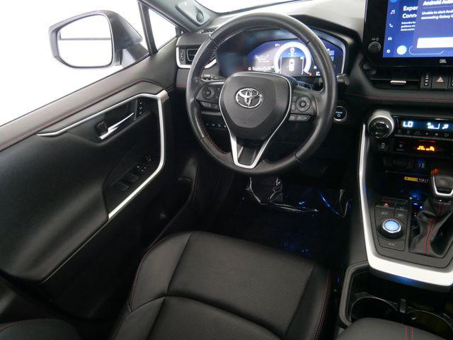 صورة 12 لـ 2024 Toyota RAV4 PRIME XSE