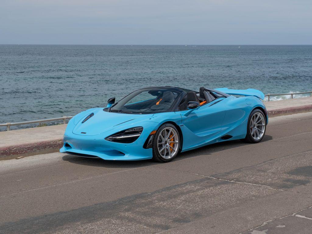 New 2026 McLaren 750S Base