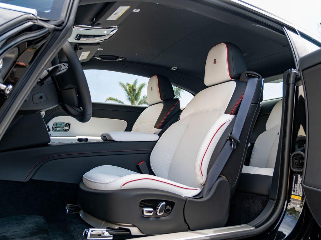 2026 ROLLS-ROYCE SPECTRE — миниатюра 23