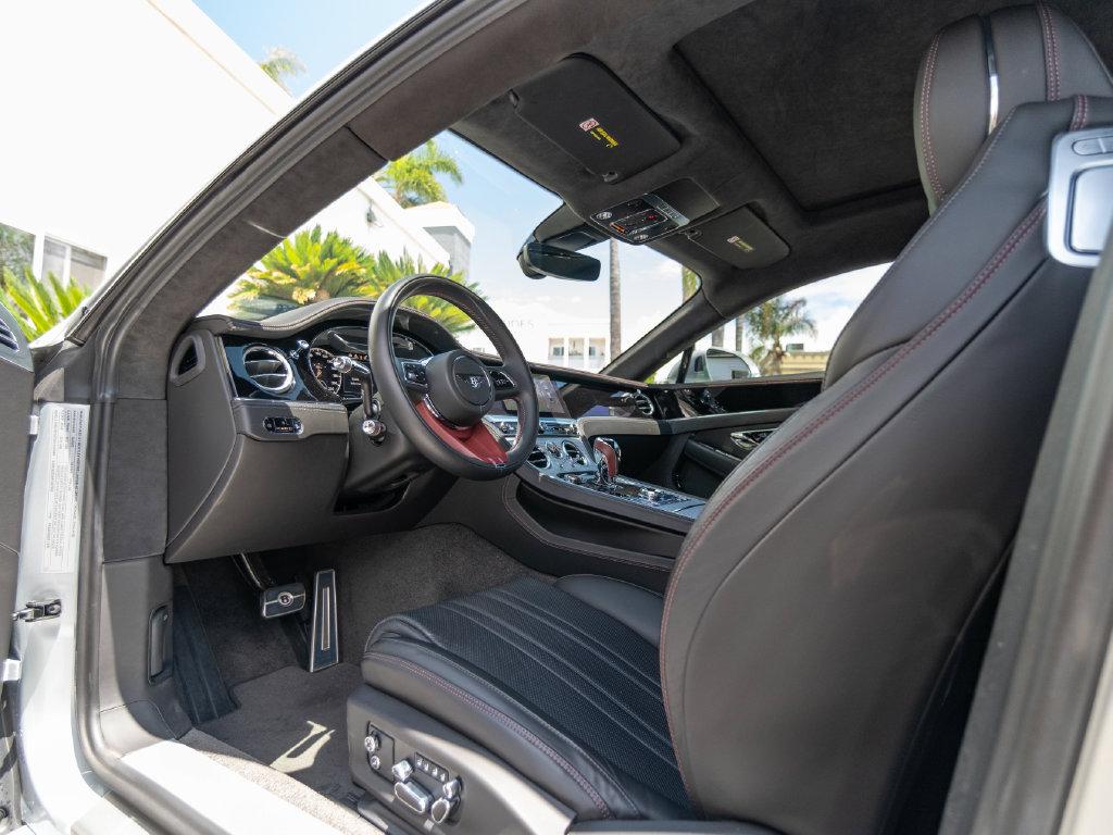 2023 Bentley CONTINENTAL GT V8 — миниатюра 11