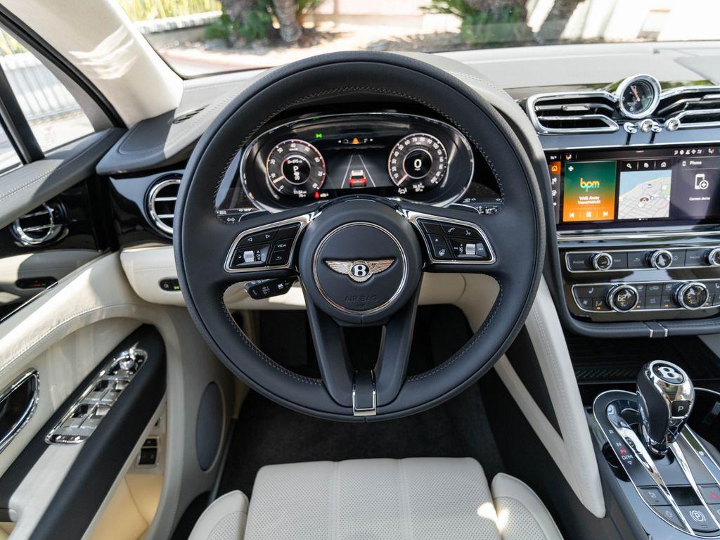 صورة مصغرة 27 لـ 2026 Bentley BENTAYGA V8