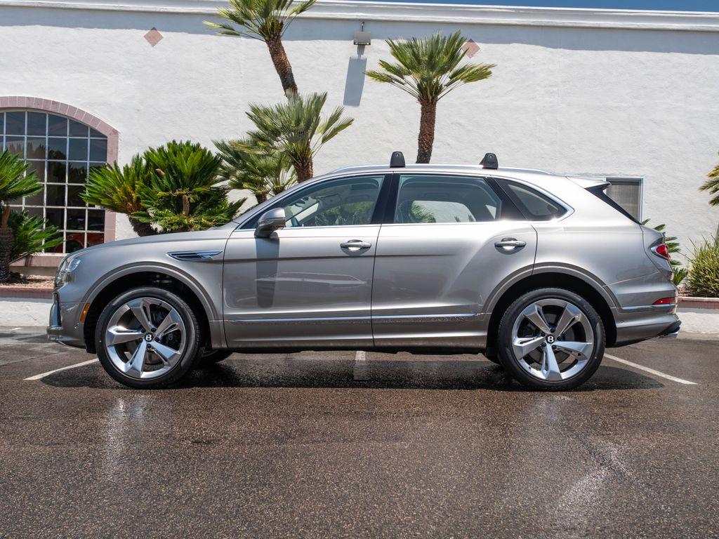 2026 Bentley BENTAYGA V8 照片 5