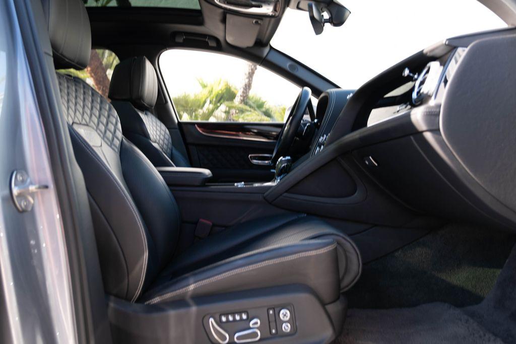 صورة مصغرة 24 لـ 2021 Bentley BENTAYGA SPEED
