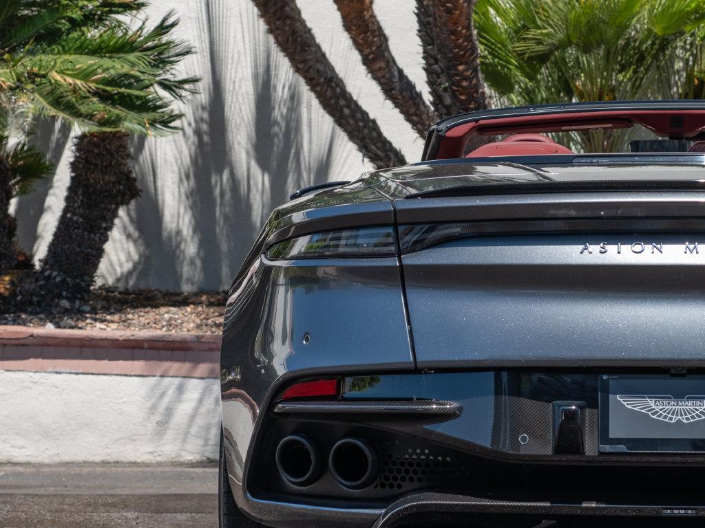 صورة مصغرة 14 لـ 2020 Aston Martin DBS SUPERLEGGERA VOLANTE