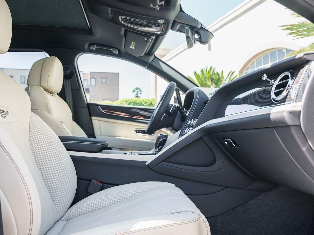 2025 Bentley BENTAYGA 缩略图 26