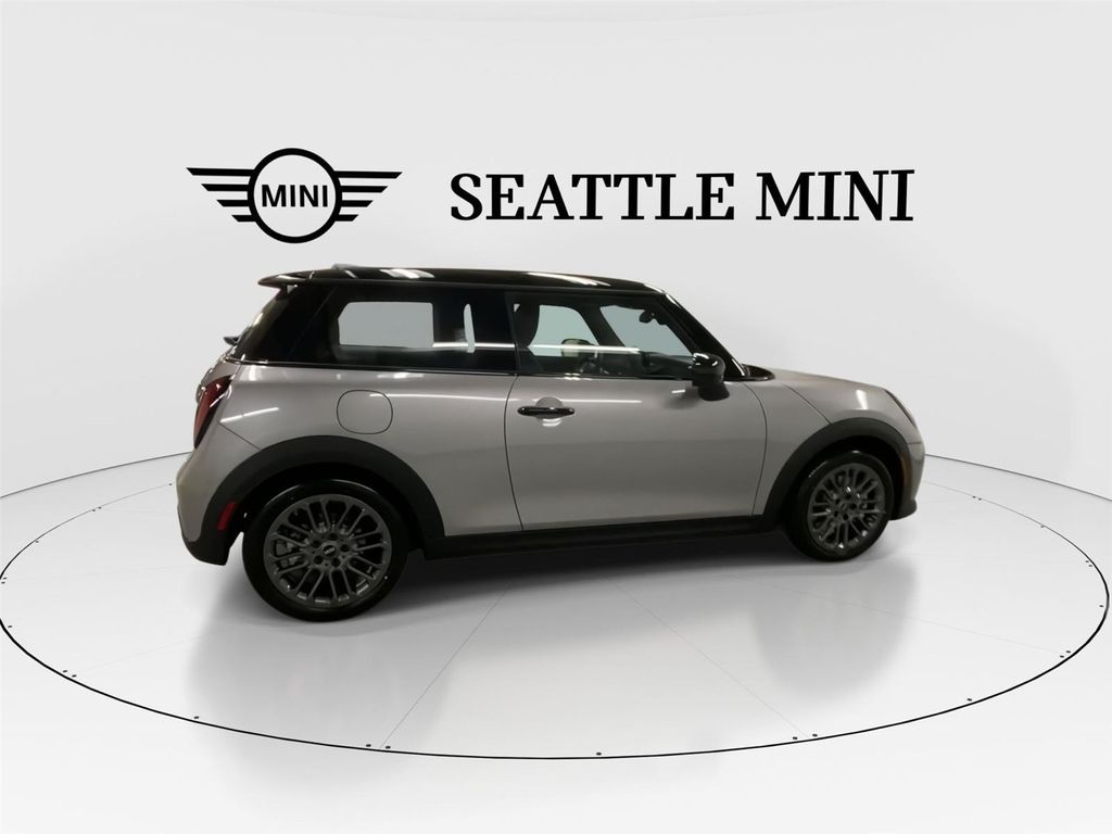 صورة مصغرة 12 لـ 2026 MINI HARDTOP COOPER