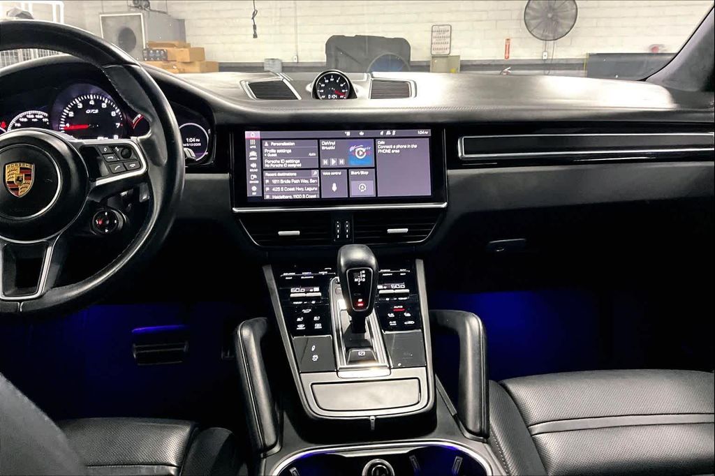 صورة مصغرة 32 لـ 2021 Porsche CAYENNE GTS
