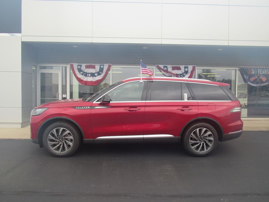 New 2026 Lincoln Aviator Premiere