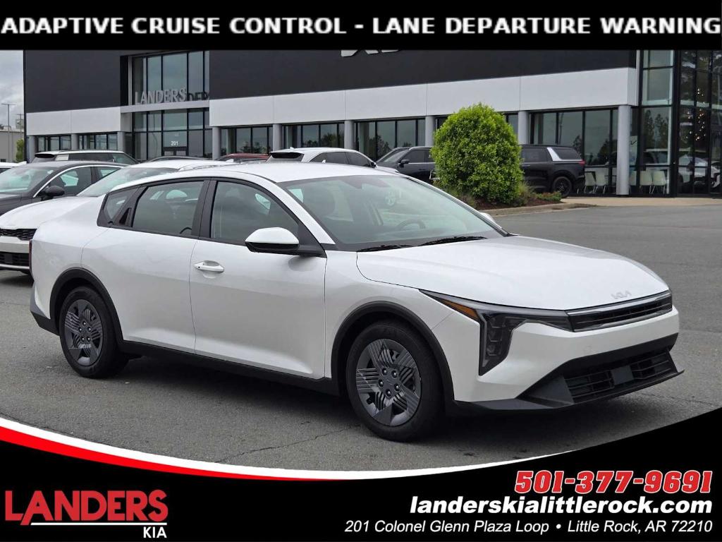 New 2026 Kia K4 LX