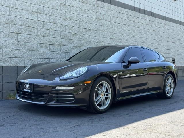 2016 Porsche Panamera