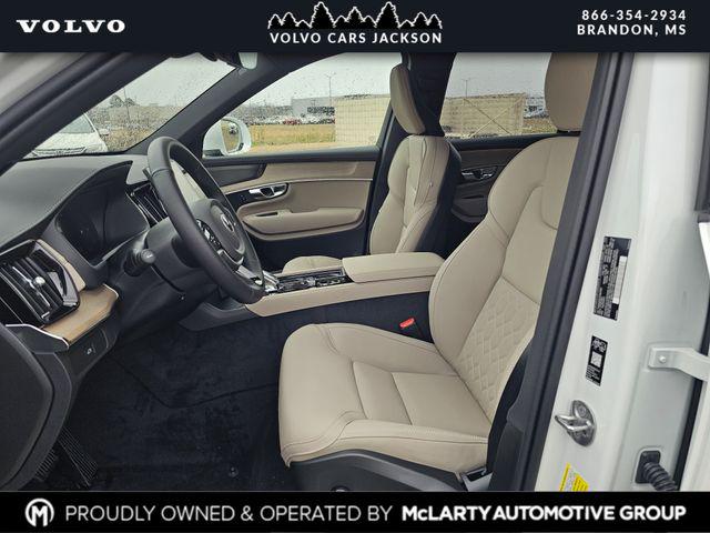 صورة 10 لـ 2026 Volvo XC90 PLUS, B6 AWD GAS (MILD HYBRID), GASOLINE, BRI