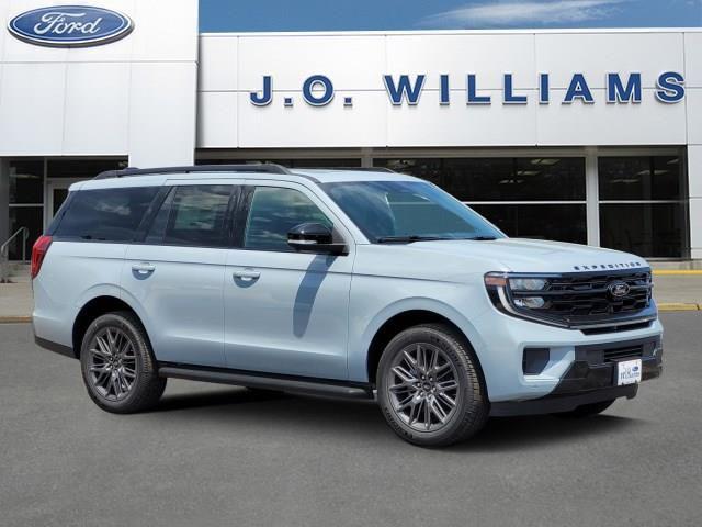 New 2026 Ford Expedition Platinum