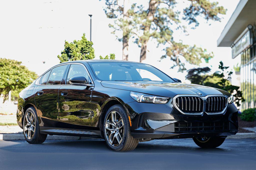 New 2027 BMW 530 i xDrive
