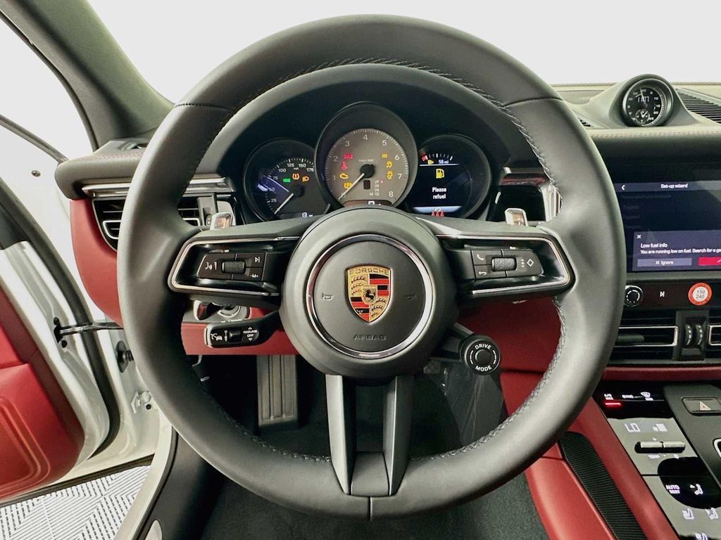 2025 Porsche MACAN — миниатюра 14